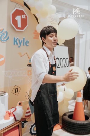 挖土機工程主題