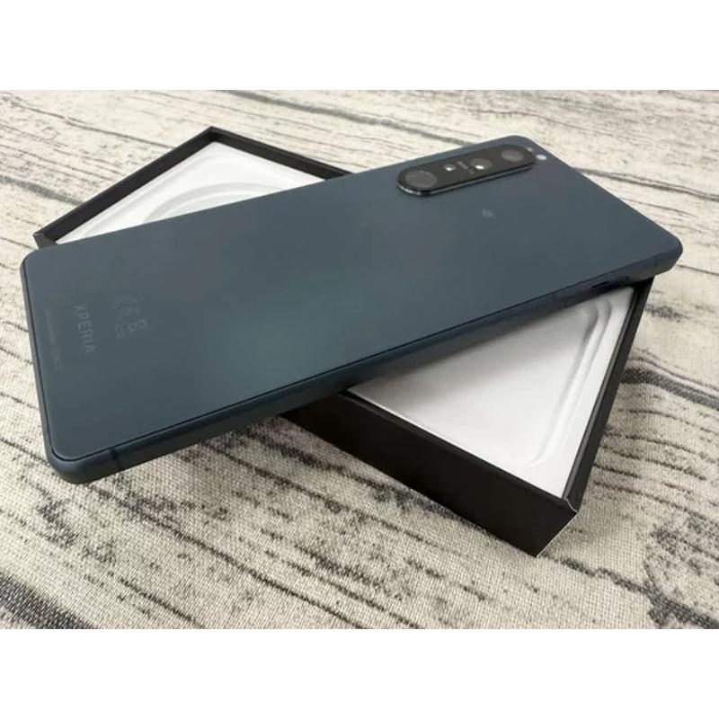 【領券折300】Sony Xperia 1 III 12+/ 256GB 贈9H鋼化玻璃保護貼 +快充組+防摔殼+32G記憶 售後保固