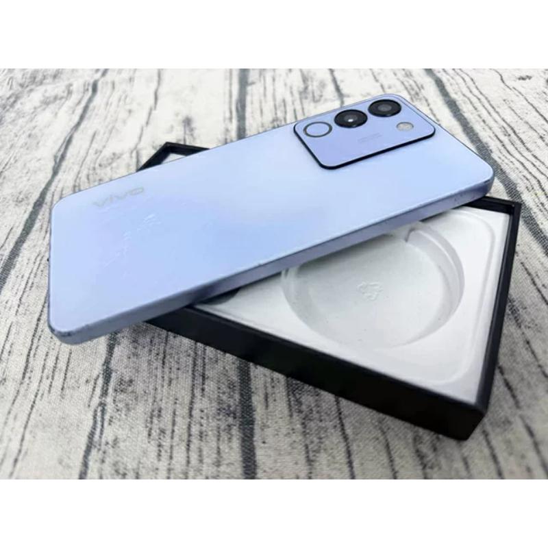 【二手】vivo V29e 5G 贈9H鋼化玻璃保護貼 +快充組+防摔殼+32G記憶 售後保固