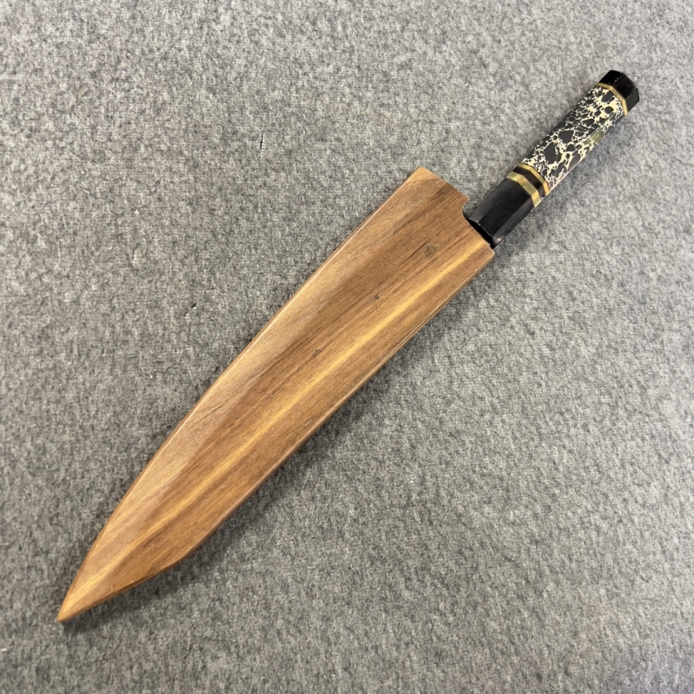 秦儀作 VG10W 劍型牛刀240mm磁吸木鞘