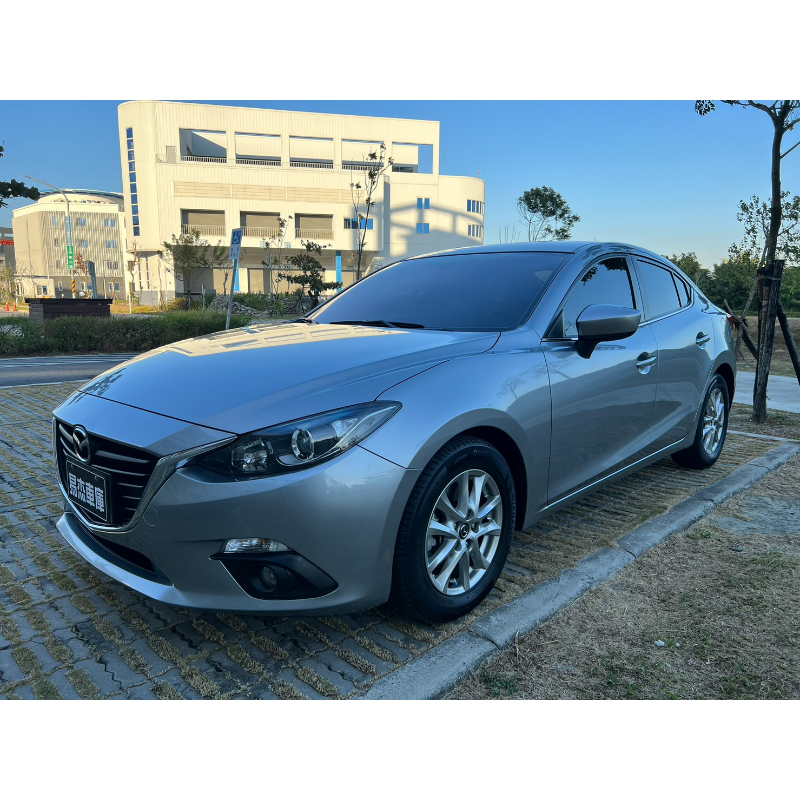 2016年Mazda3四門尊榮 售價49.8萬/已售出