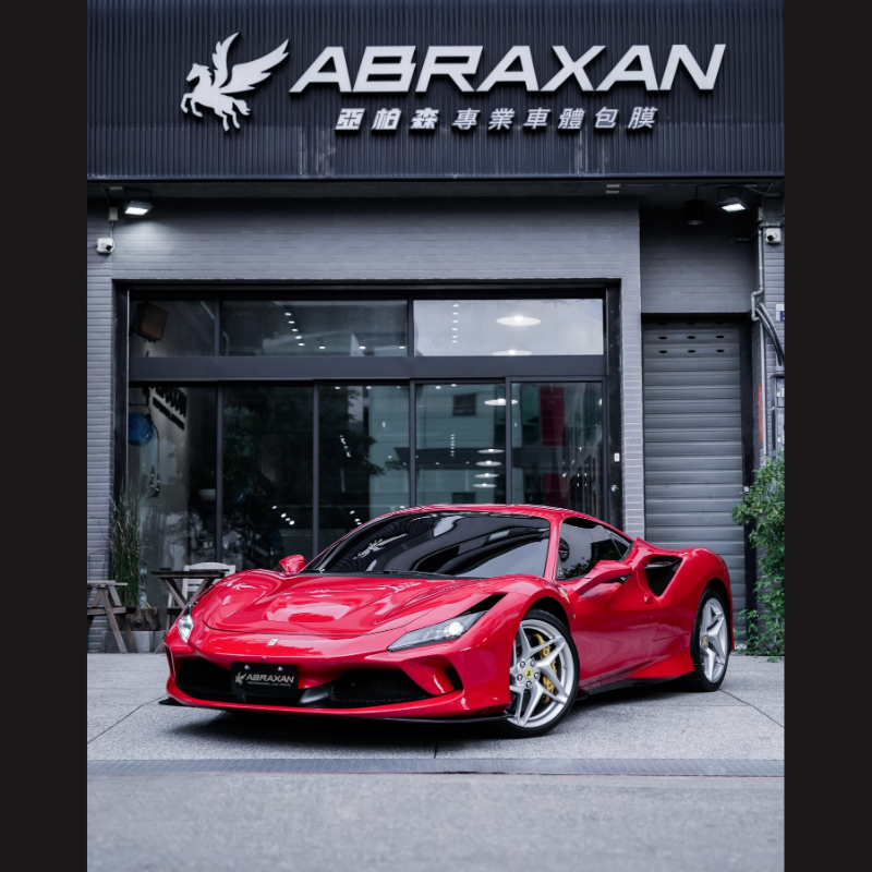 Ferrari F8