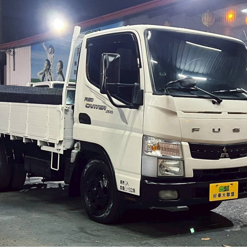2013年 堅達 10尺半 美墊 2.5尺升降尾門 後視鏡行車記錄器 已提升載重5噸