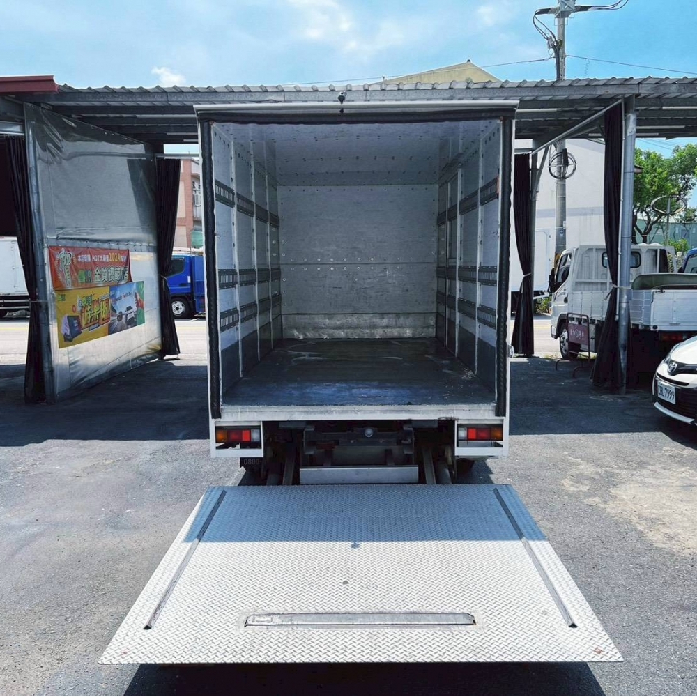 2021年 堅達 14尺半 高廂 正5噸 原廠保養 四錄行車記錄器 四芯6尺半尾門 防捲入護欄 車廂排扣