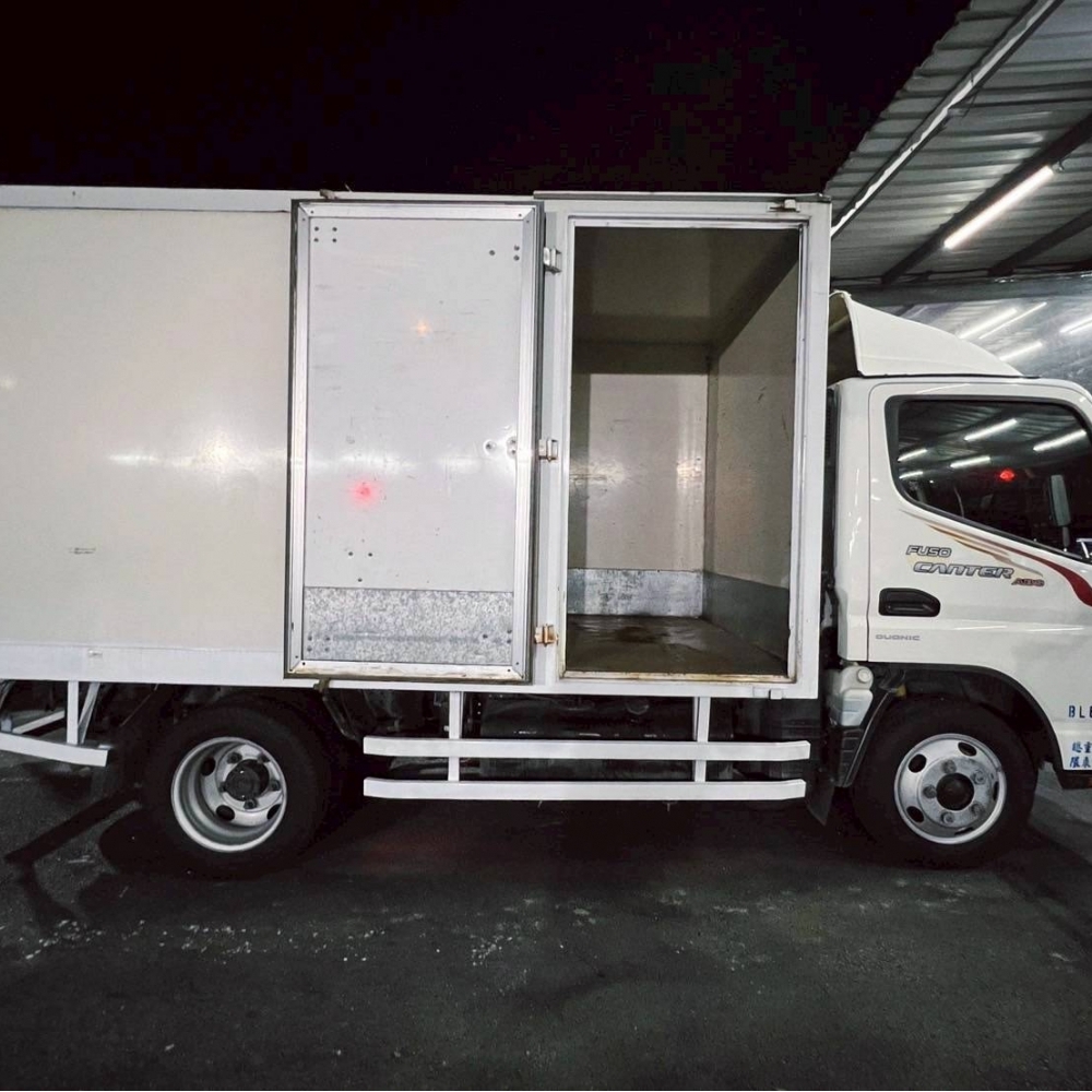 2020年 堅達 自排 11尺半 廂車 日本原裝 原廠保養 四錄行車記錄器 已提升載重5噸