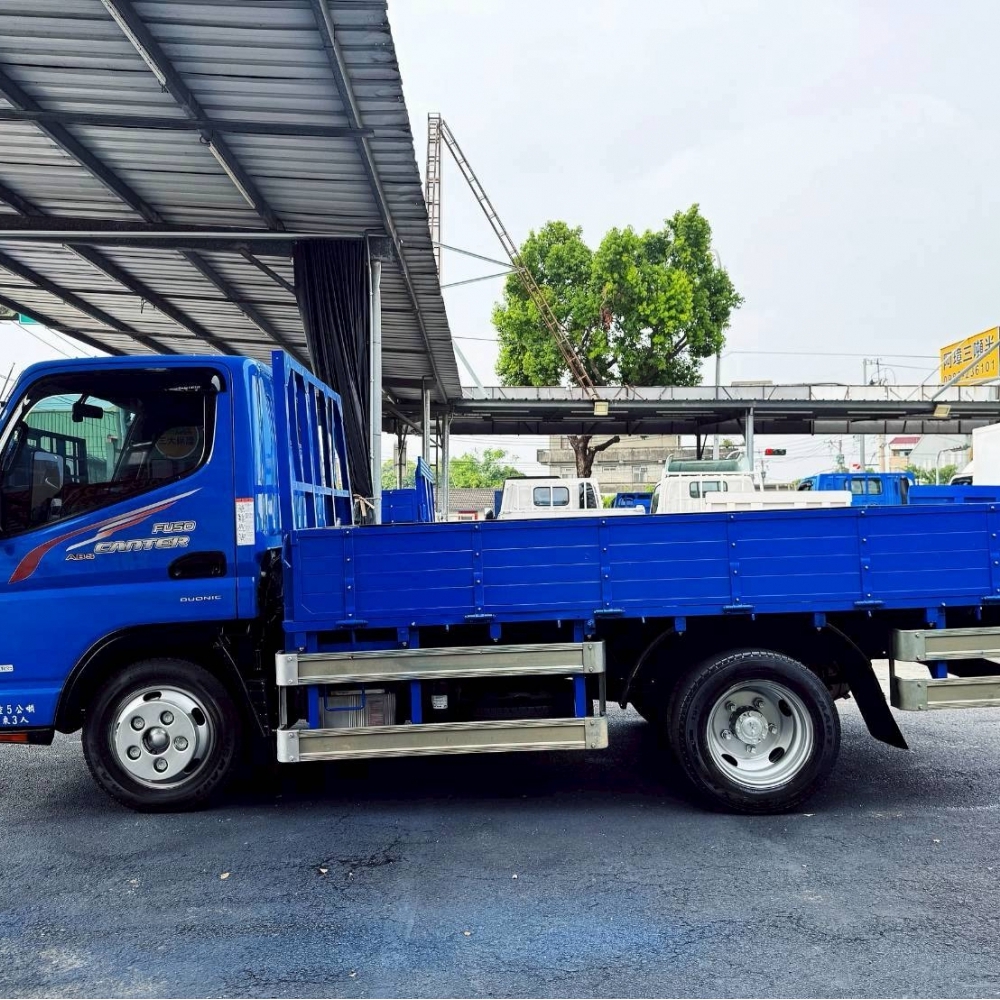 2022年 堅達 自排 10尺半 正5噸 原廠保養 防捲入 里程6萬 原廠四錄行車記錄器