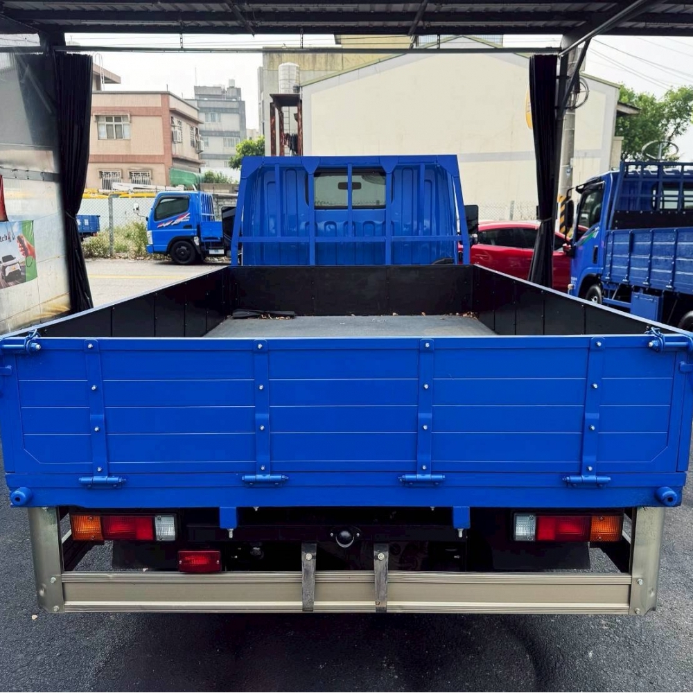 2022年 堅達 自排 10尺半 正5噸 原廠保養 防捲入 里程6萬 原廠四錄行車記錄器