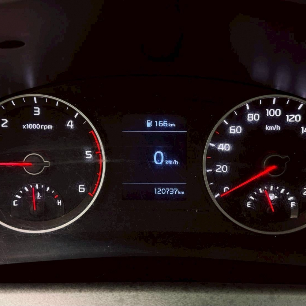 2022年 卡旺 大單廂 里程12萬 認證車 原廠前後行車記錄器