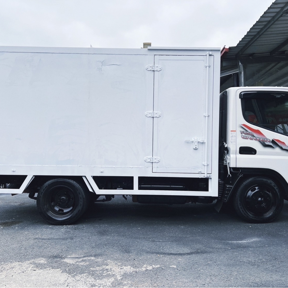 2012年 堅達 11尺半 廂車 左右雙開 防捲入 里程36萬 里程保證 已提升載重