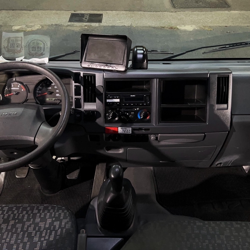 2022年 ISUZU 14尺半 6.2噸 花板 實跑7萬 原廠保養 固定式帆布 5尺外雙缸尾門 四錄行車記錄器