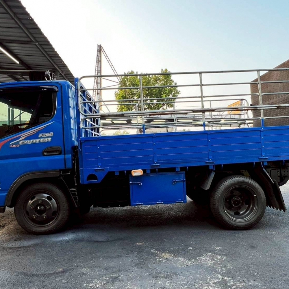 2014年 堅達 10尺半 花板 工具箱 安卓機 雙折護欄 5尺雙芯尾門