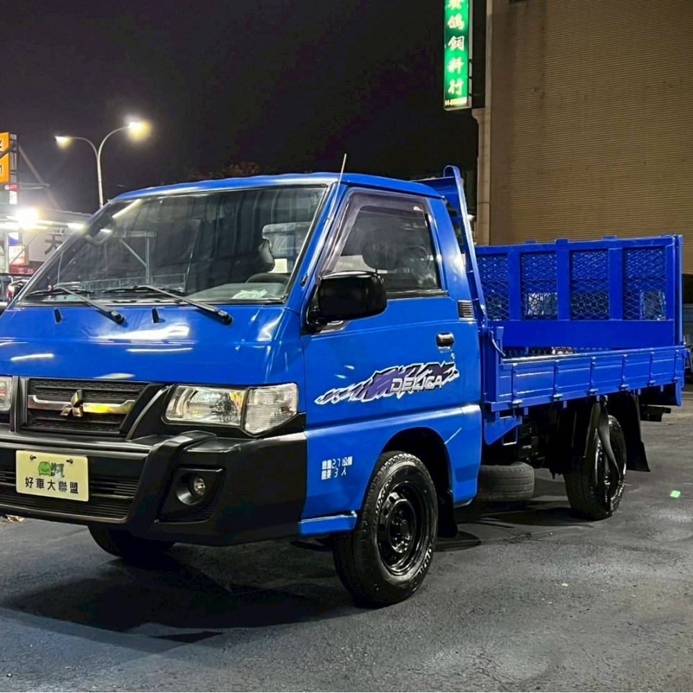 2016年 得利卡 2.4L 短併 鐵花板 實跑18萬 6尺雙缸雙折尾門 行車記錄器