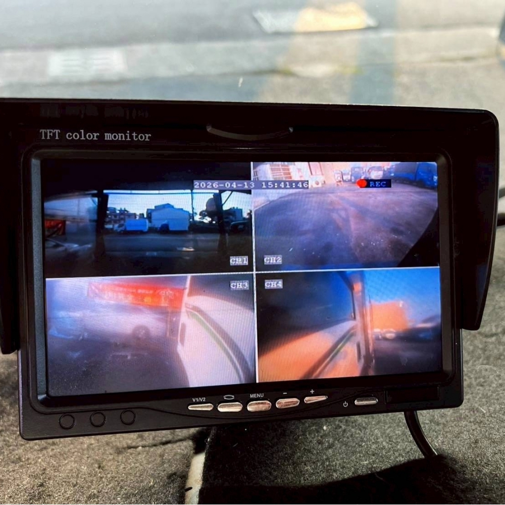 2016年 ISUZU 11尺半 -25冷凍車 防捲入 10公分厚廂 四錄行車記錄器 已提升載重5噸