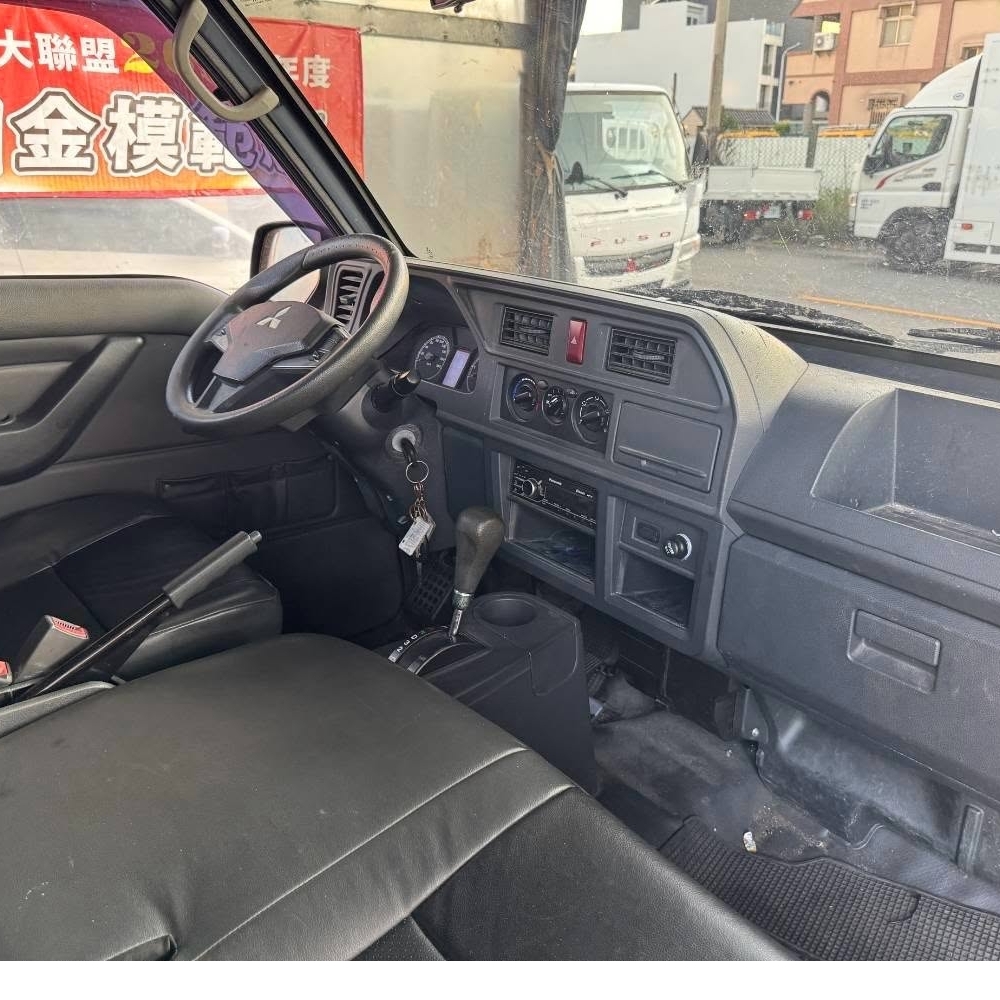 ★ 2020年 得利卡 2.4 貨車 藍 ( 自排、五面掀帆布 ) 里程11萬