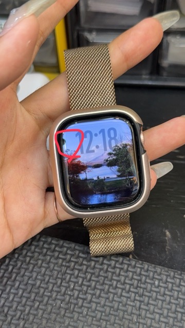 Apple Watch Series 10 螢幕破裂漏液｜Apple Watch 螢幕維修