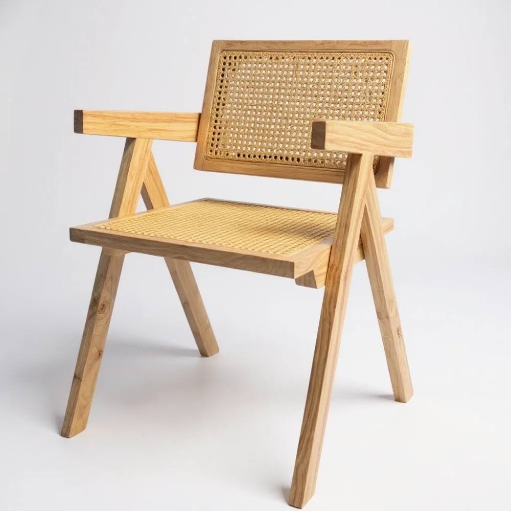 原木色實木藤編椅