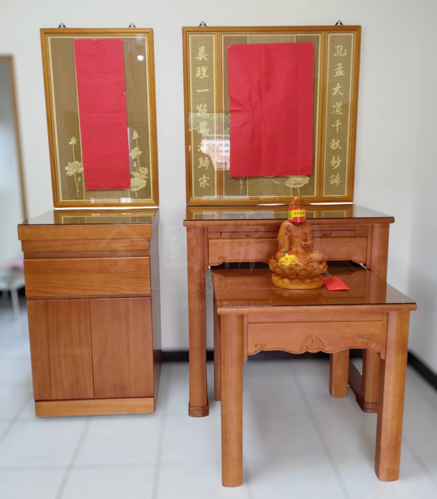 家庭佛堂佛桌