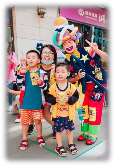 桌邊小丑折氣球、街頭藝人小丑