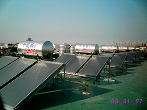 太陽能熱水器