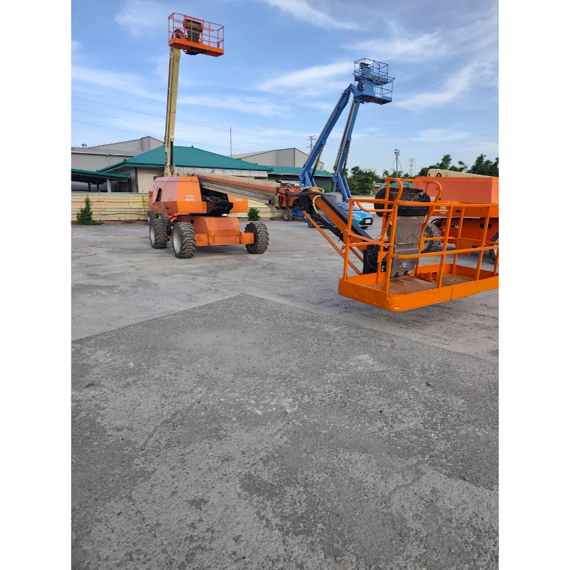 【JLG 660SJ