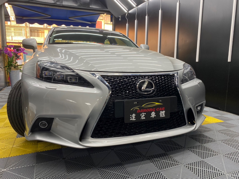 IS250 06-12年 升級 14款F-Sport 樣式 前保桿 前大包 素材