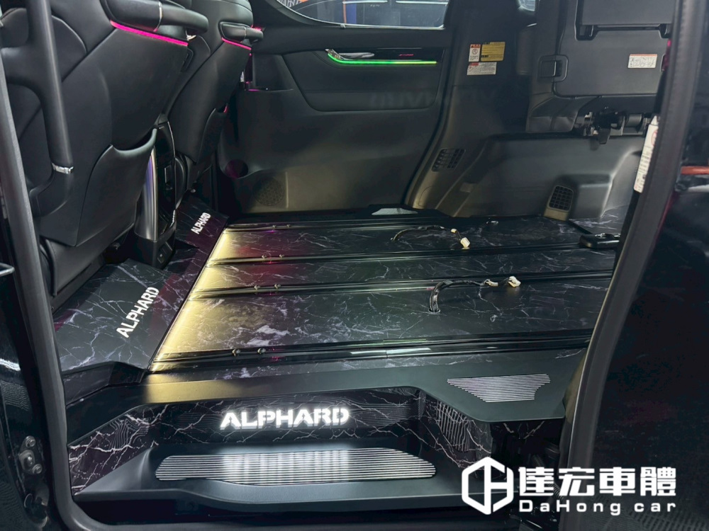 Toyota Alphard 阿法 30系 35系 40系 尊榮 客製化 高品質 超耐磨 防刮 鋁地板 大理石紋 地板 包含迎賓踏板 地板百款紋路樣式供挑選 