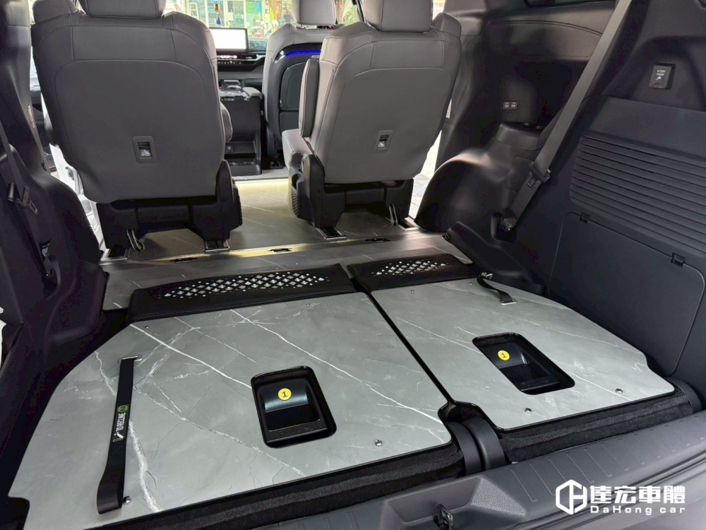 Sienna 4代 大理石紋 尊榮的享受 高品質 超耐磨防刮 鋁地板 大理石地板 百款紋路樣式供挑選 包含迎賓踏板