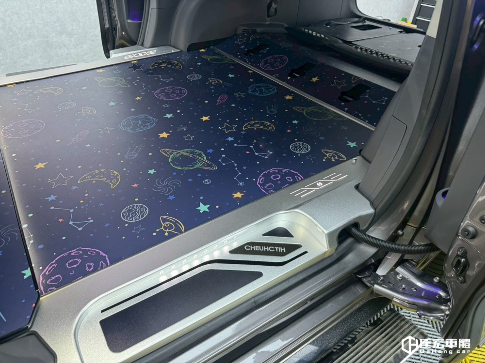 Sienna 4代 大理石紋 無軌道樣式  尊榮的享受 高品質 耐磨防刮 鋁地板 大理石地板 百款紋路樣式供挑選 包含迎賓踏板