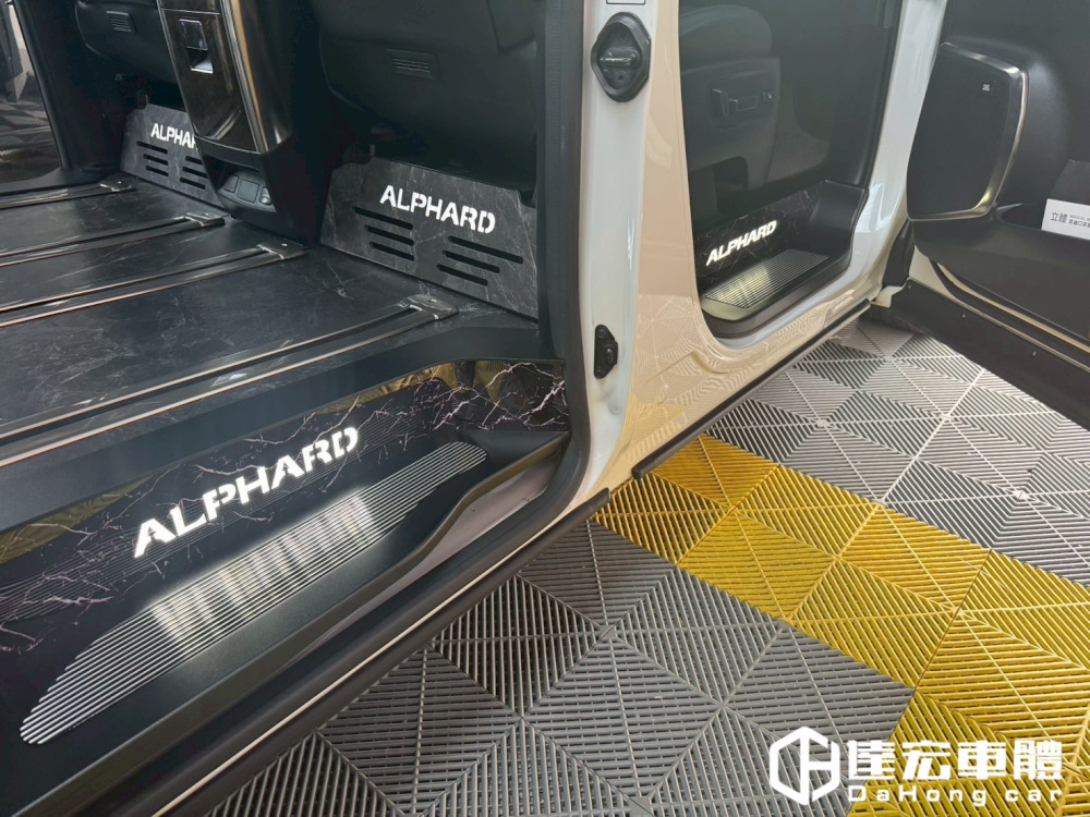 Toyota Alphard 阿法 30系 35系 40系 尊榮 客製化 高品質 超耐磨 防刮 鋁地板 大理石紋 地板 包含迎賓踏板 地板百款紋路樣式供挑選 