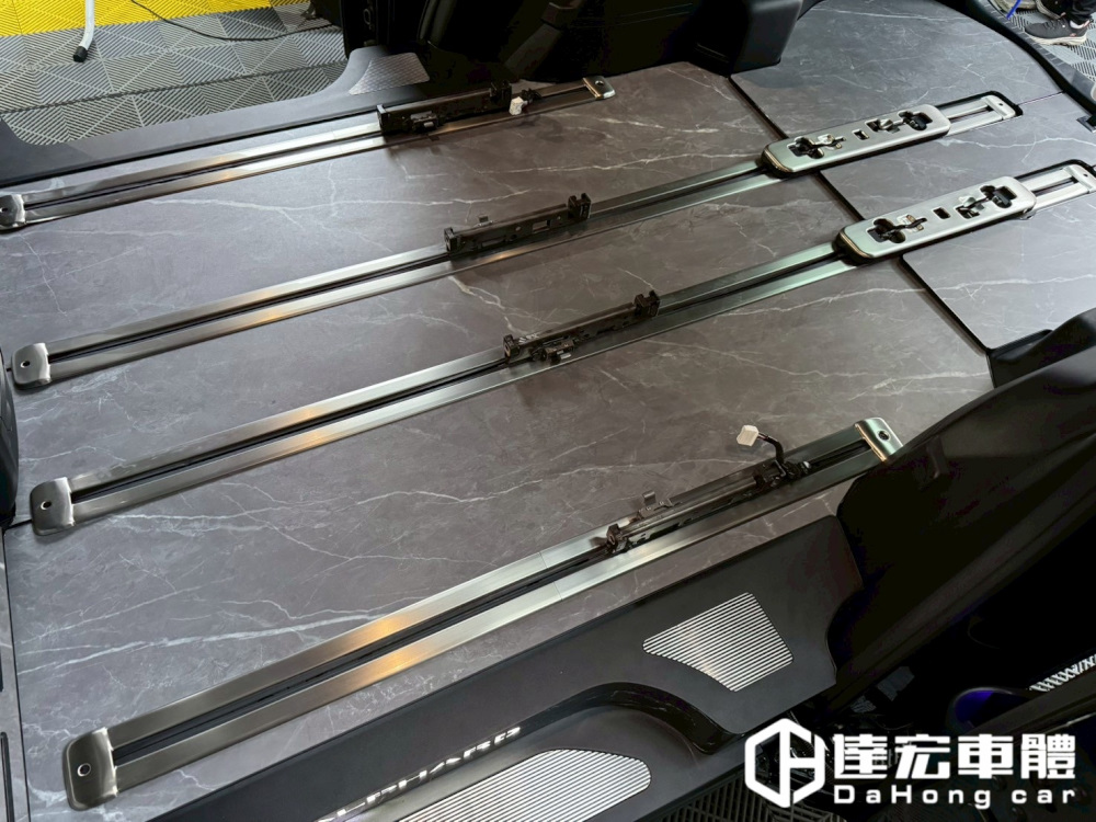 Toyota Alphard 阿法 30系 35系 40系 尊榮 客製化 高品質 超耐磨 防刮 鋁地板 大理石紋 地板 包含迎賓踏板 地板百款紋路樣式供挑選 