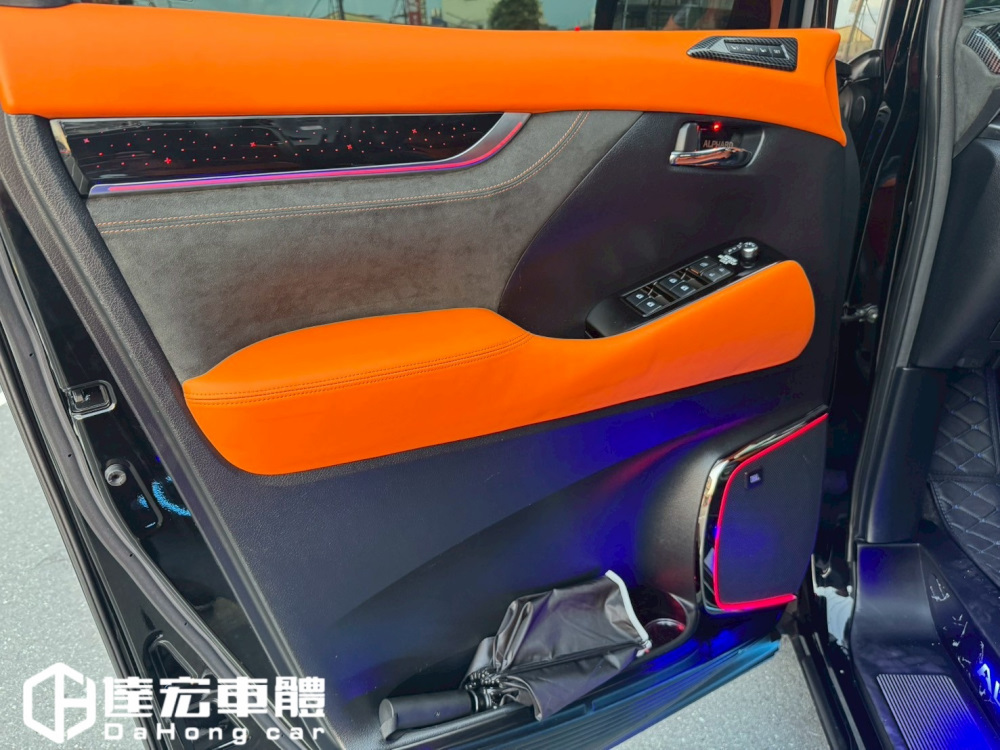 Toyota Alphard 阿法 30系 35系 40系 前排＆三排＆門板 皮套客製化 替換 更換 高級舒適享受 顏色客製拚色 