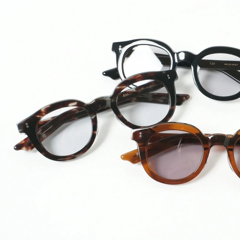 NEW. Eyewear F24