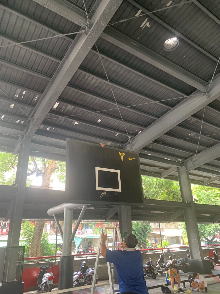 籃球板施做/壓克力/玻璃纖維
