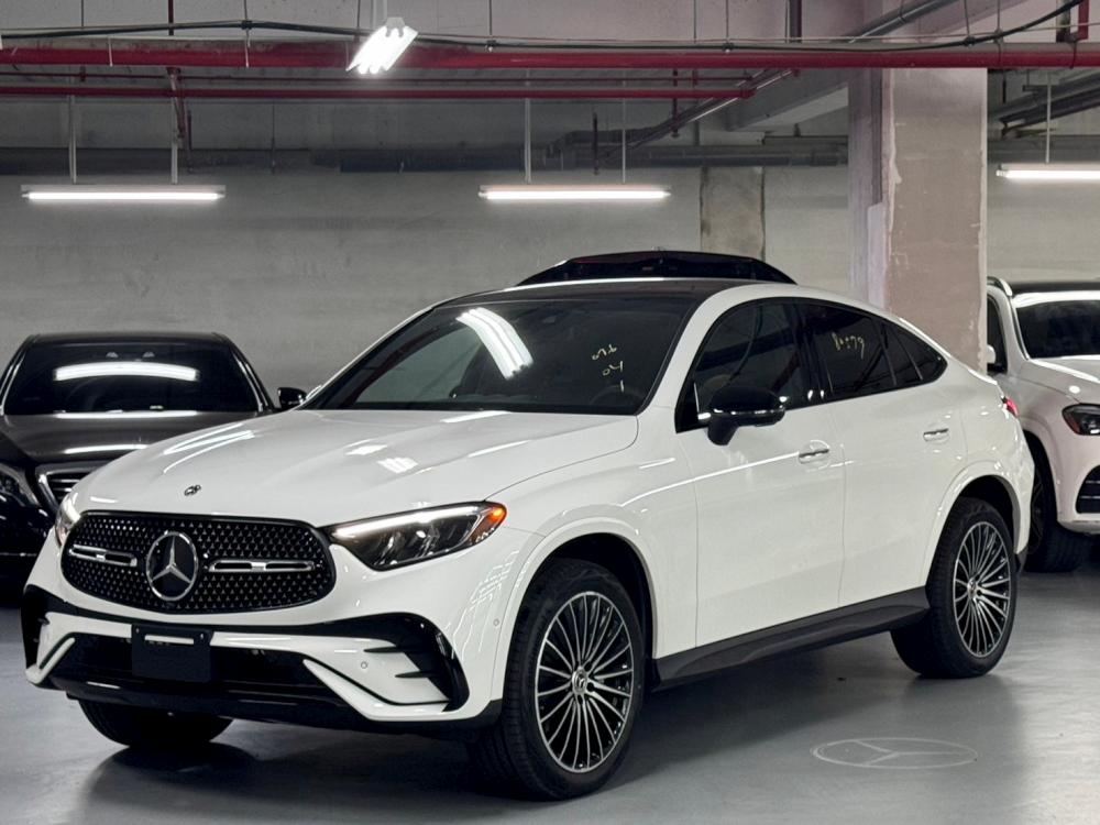 最熱銷2024 GLC300 AMG Coupe全新車P20跟車全景天窗360環景夜色套件