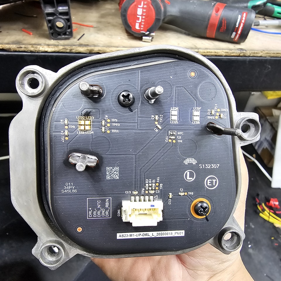 MG HS 8矩陣升級＋日行燈修復