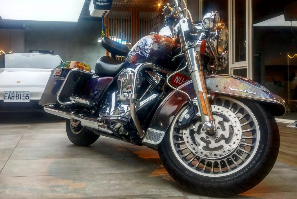Galaxy Devil Harley Davidson Road King