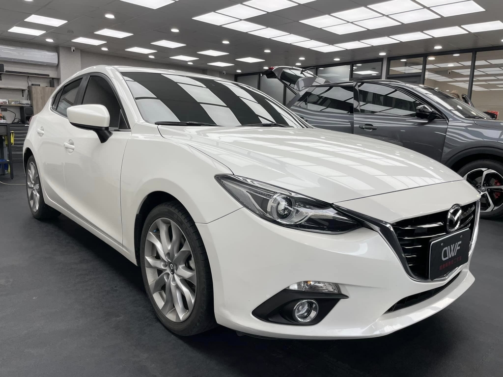 MAZDA MAZDA3 汽車隔熱紙