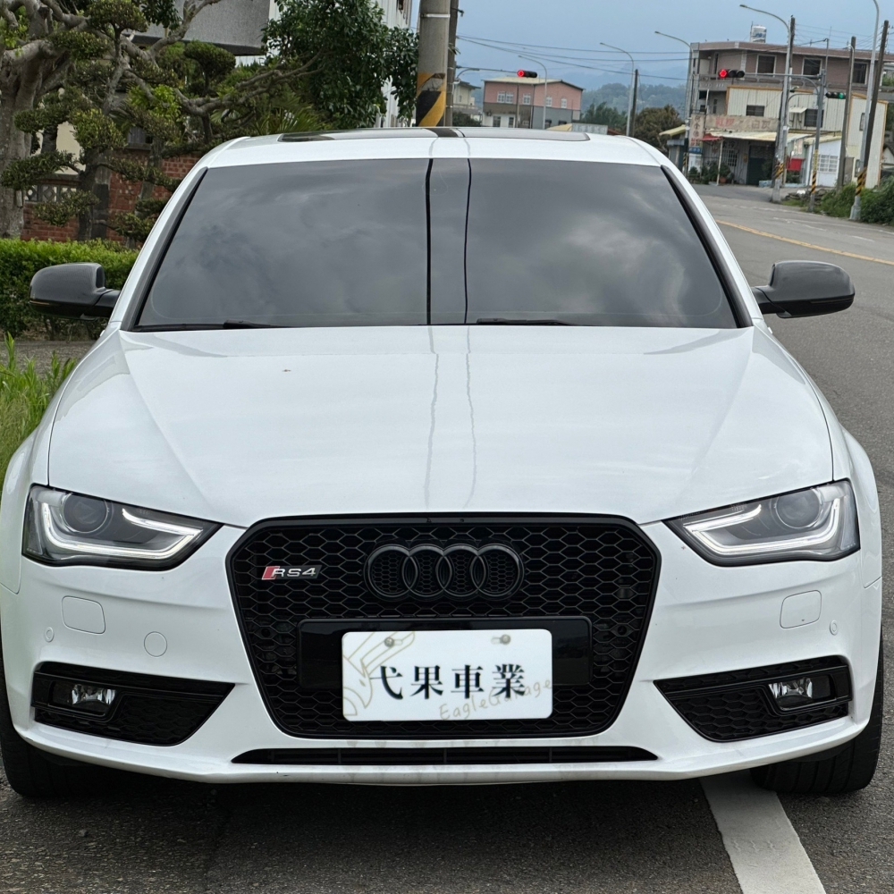 Audi/A4 Se