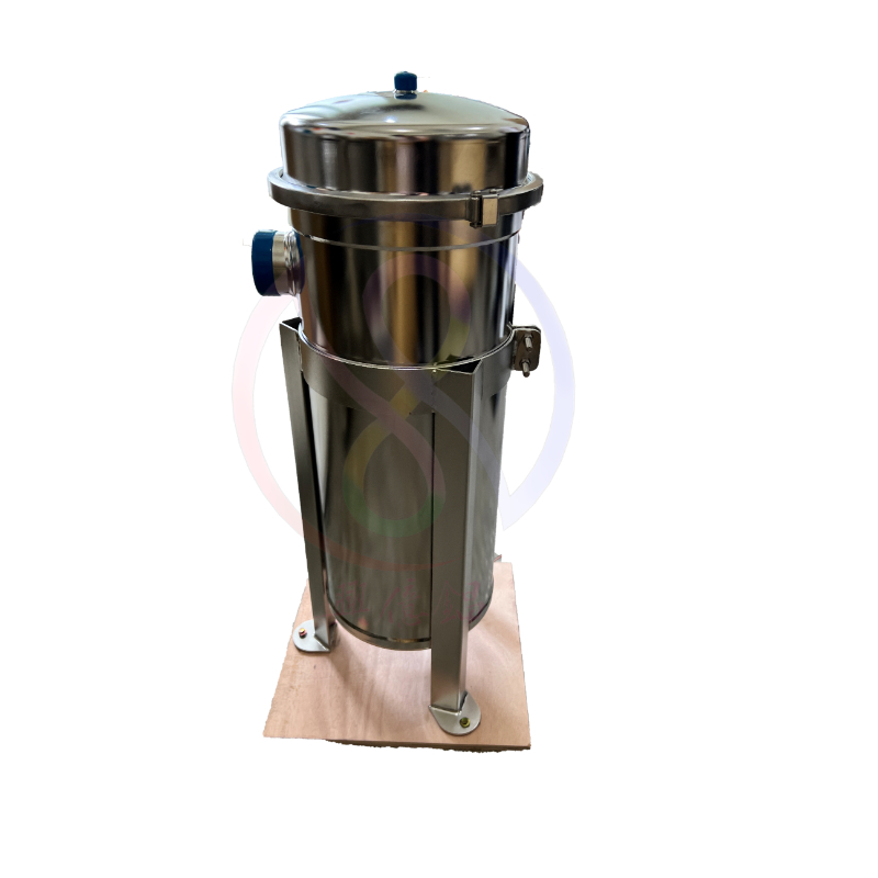 Liquid filters