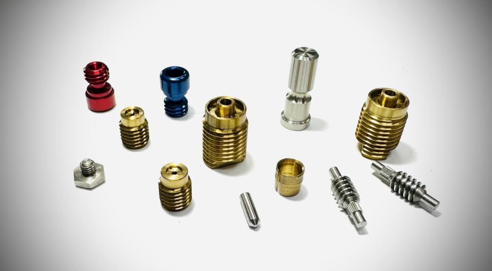 Aluminum Alloy Screws/Brass Bushing/Stainless Steel ScrewsHexagon Screws