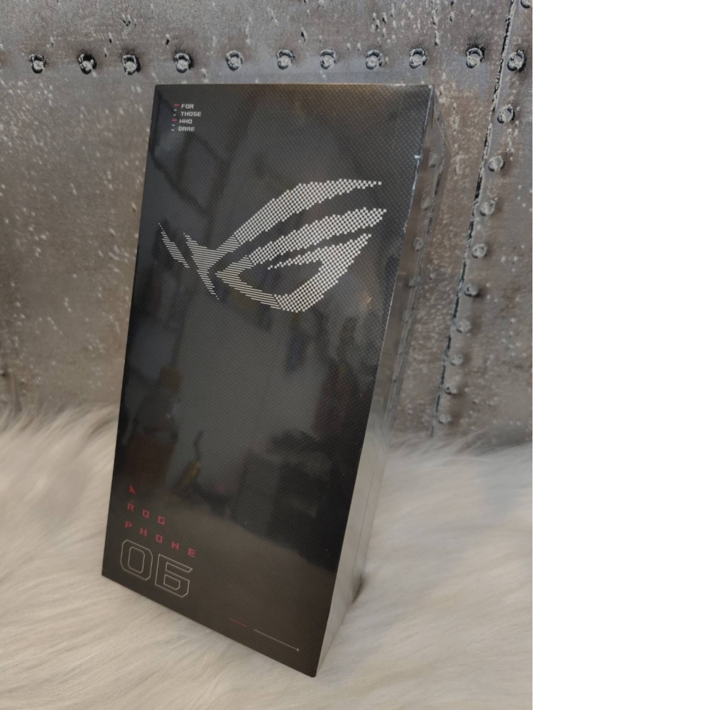 型號：ASUS RO