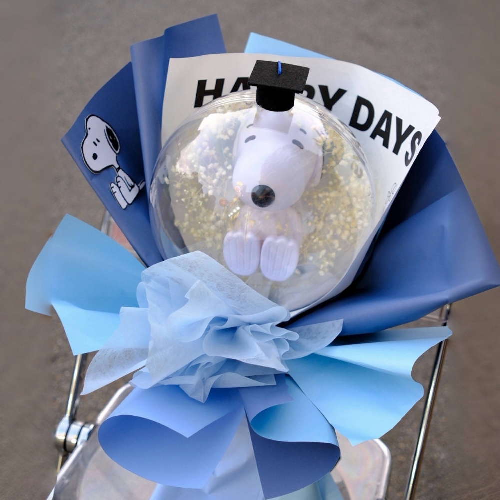 史努比存錢筒畢業花束