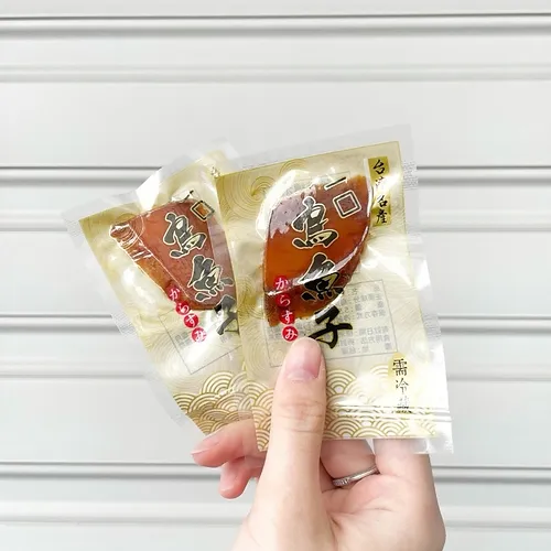一口烏魚子