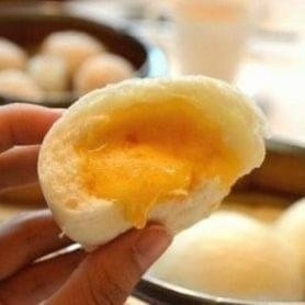 港式奶黃包