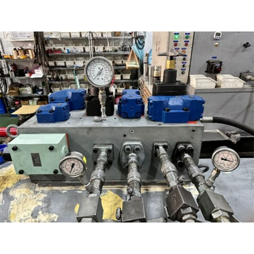 CSU HYDRAULIC CYLINDER
