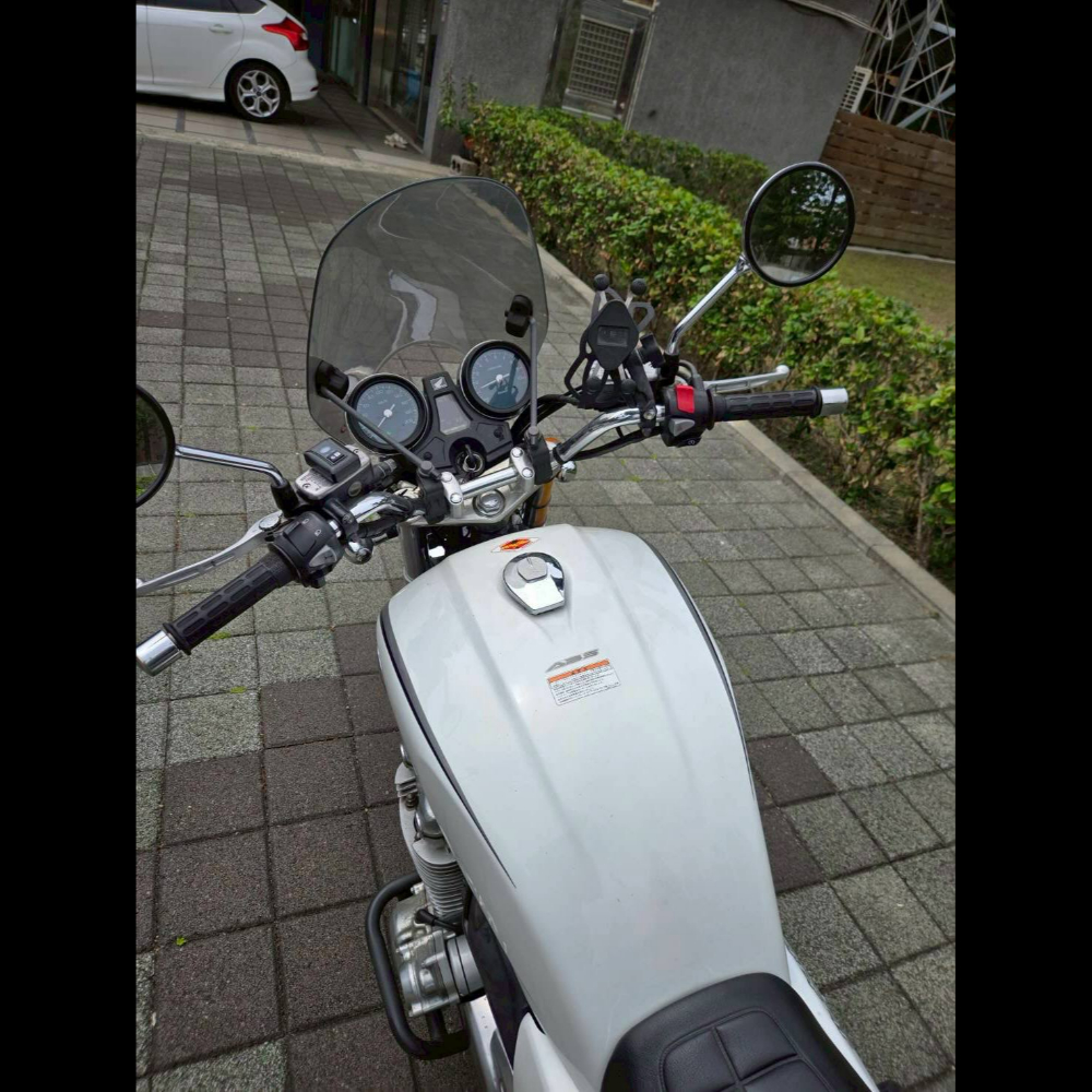 2015年CB1100
