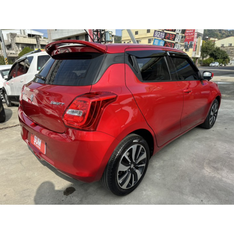 SUZUKI SWIFT 2019年