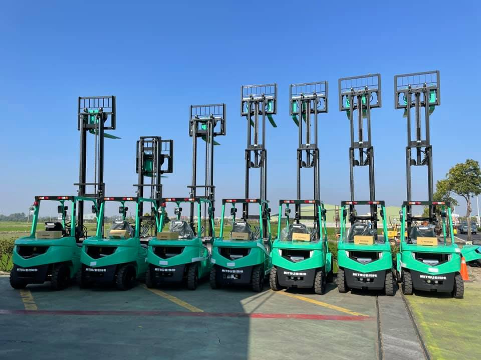 三菱堆高機、TCM堆高機 、TOYOTA堆高機(1噸~3.5噸)