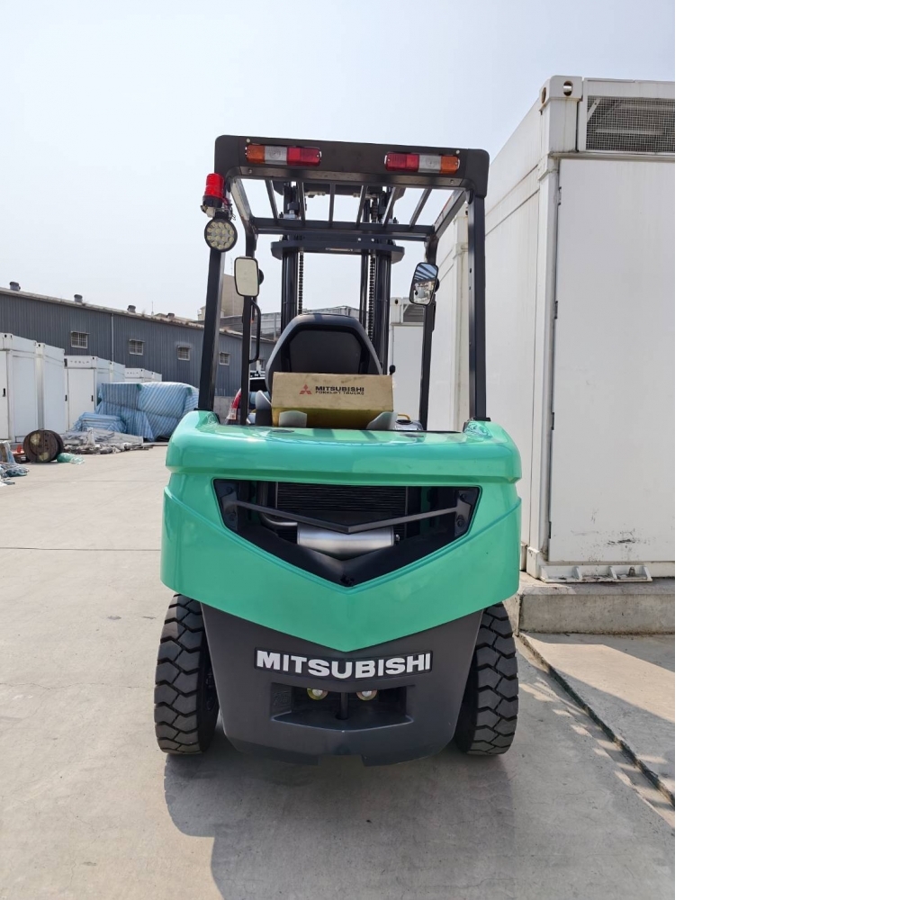 三菱柴油堆高機 MITSUBISHI(1.5噸~3.5噸)｜三菱堆高機｜MITSUBISHI堆高機