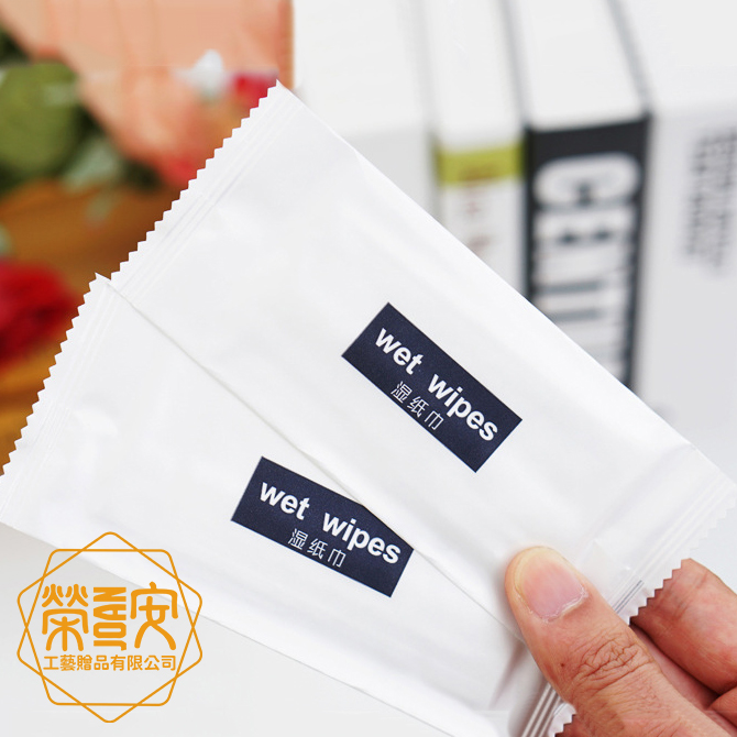 【印圖印字｜品牌加工】一次性濕紙巾｜餐廳、廣告發放、旅店等適用
